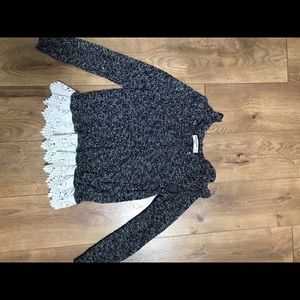 Abercrombie kids Sweater😍